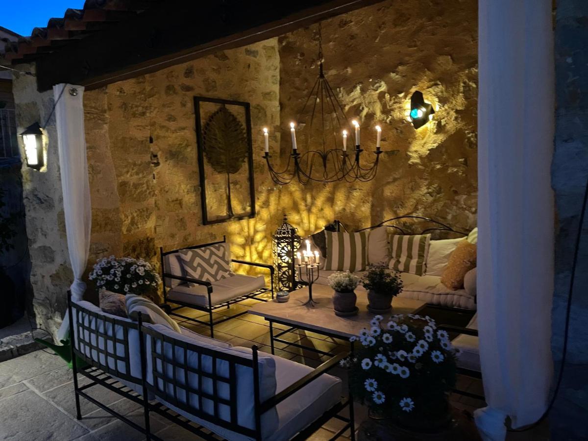 La Maison De Platane B&B Fayence Kültér fotó